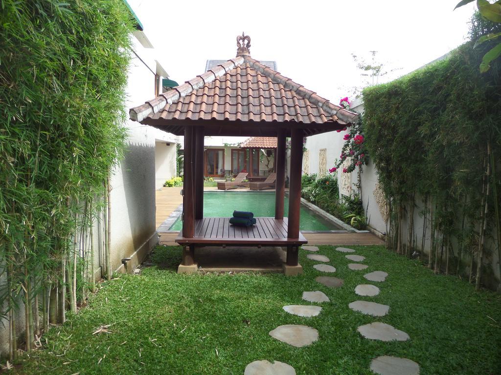 Royal Majesty Villas Kuta Lombok Kültér fotó