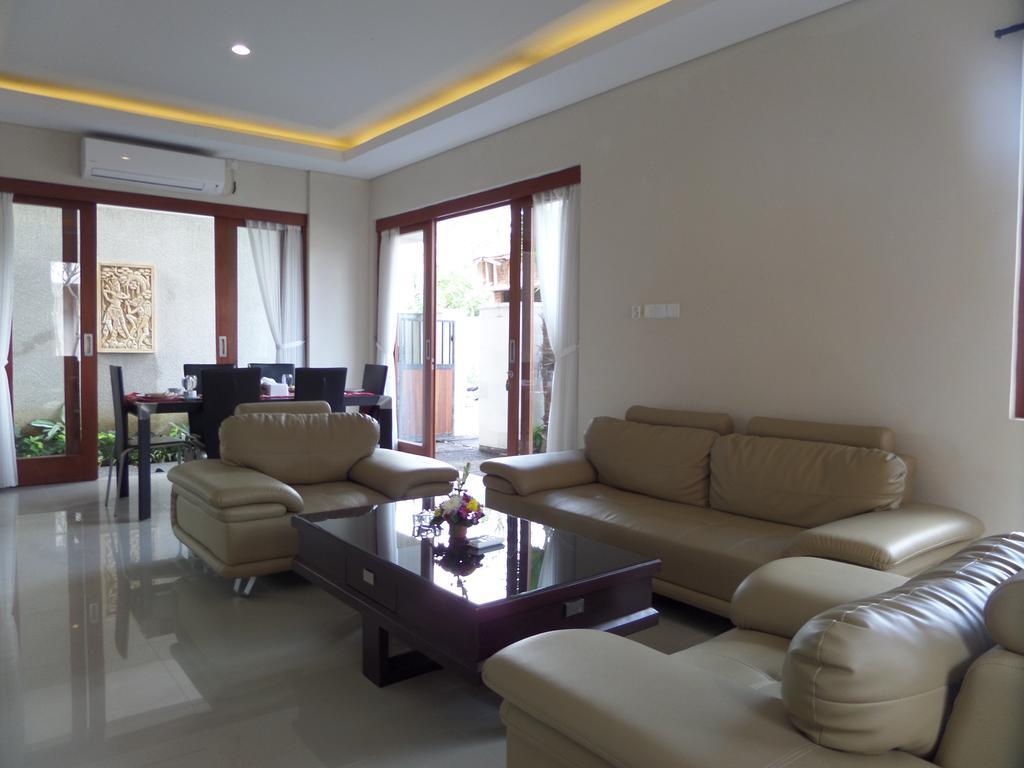 Royal Majesty Villas Kuta Lombok Kültér fotó