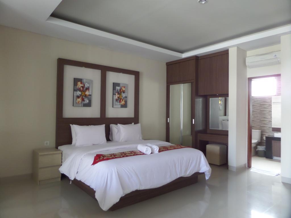 Royal Majesty Villas Kuta Lombok Kültér fotó