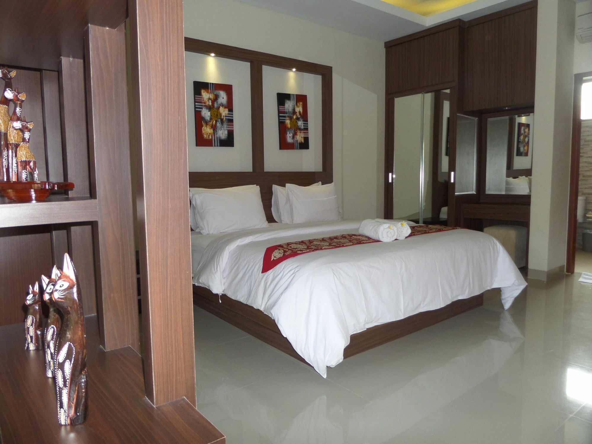 Royal Majesty Villas Kuta Lombok Kültér fotó